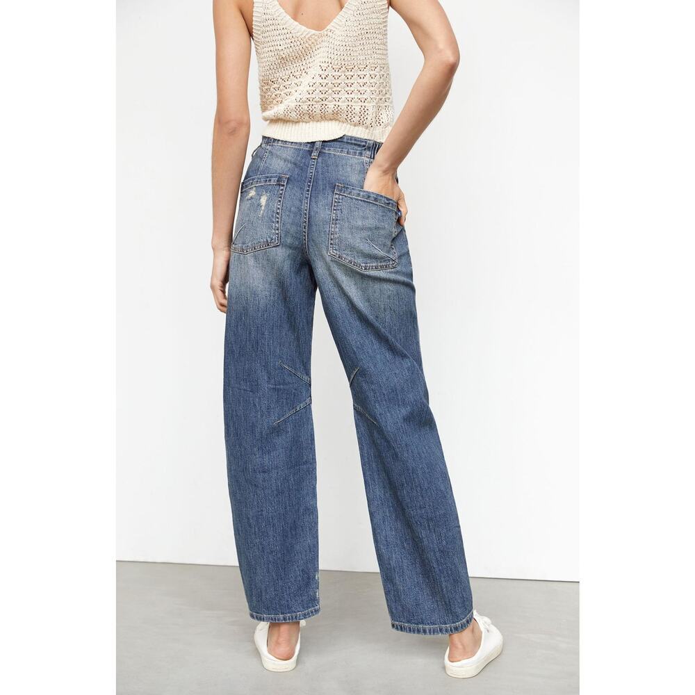 Women's Anthropologie Pilcro The Arch Barrel Leg Tapered Denim Jeans Mid Rise 31